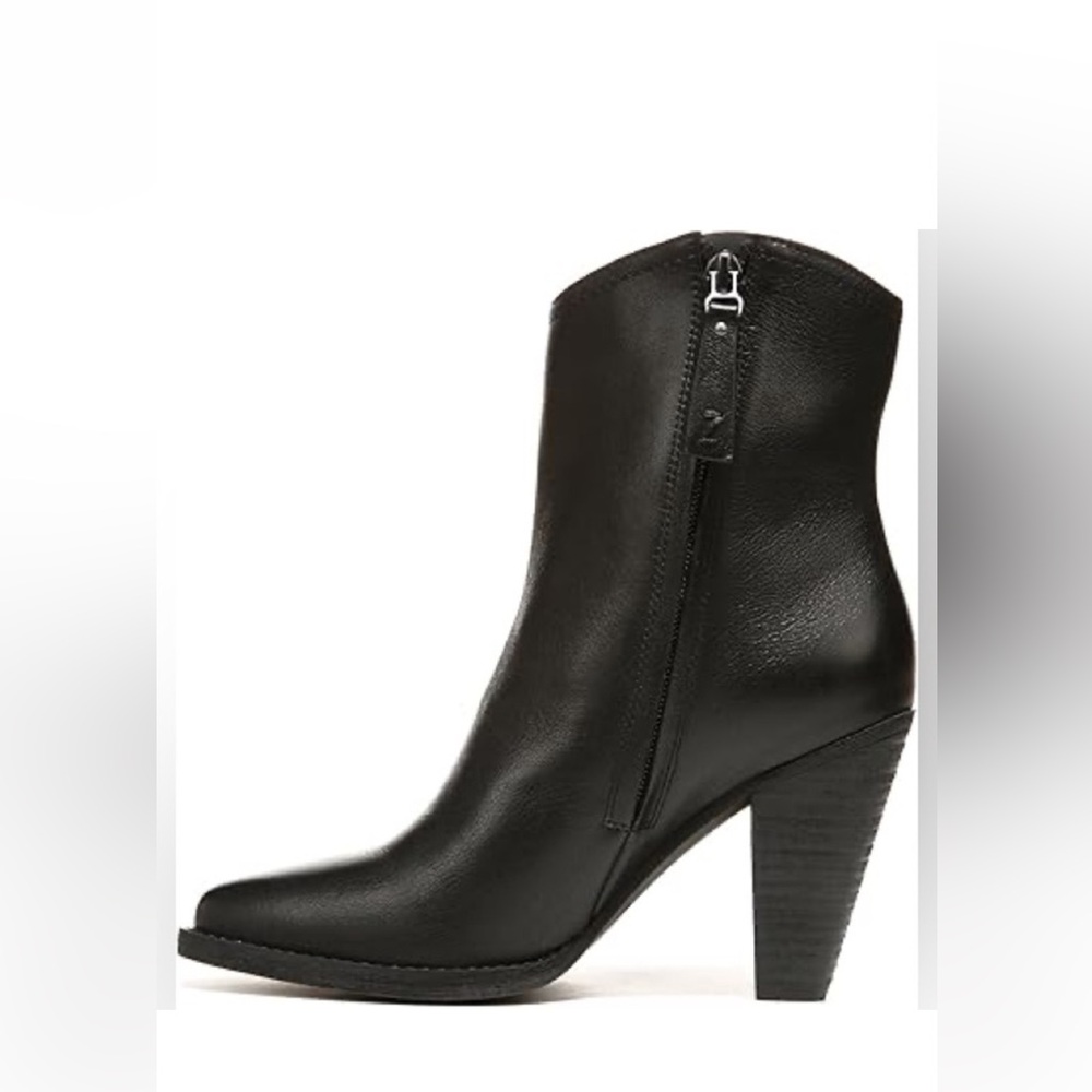 Zodiac Darrah Boot size 9 1/2